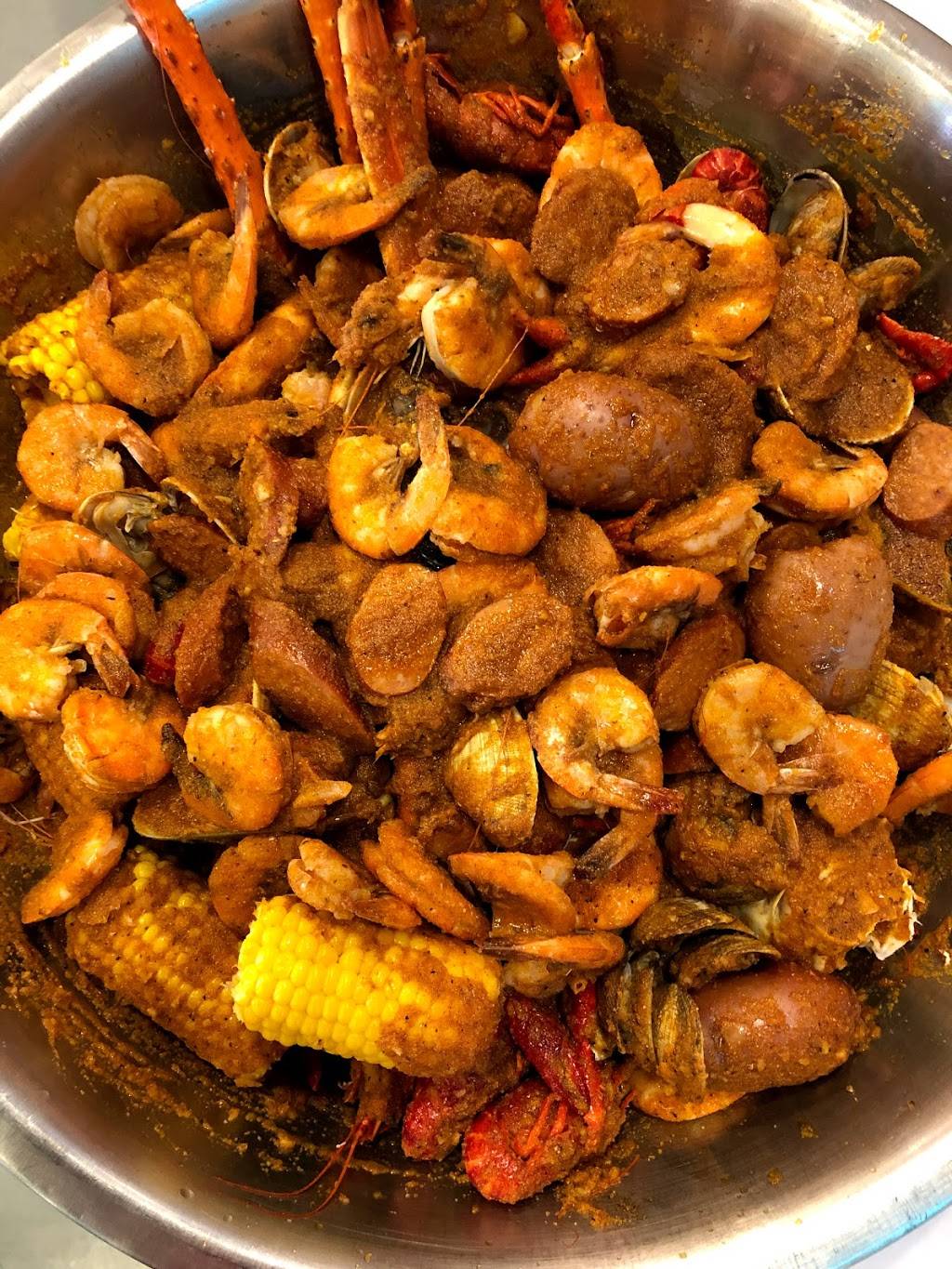 Captain Crawfish Boiling Crab Cajun Seafood Crab in a bag King C | restaurant | 4000 Coffee Rd, Bakersfield, CA 93308, USA | 6616956000 OR +1 661-695-6000