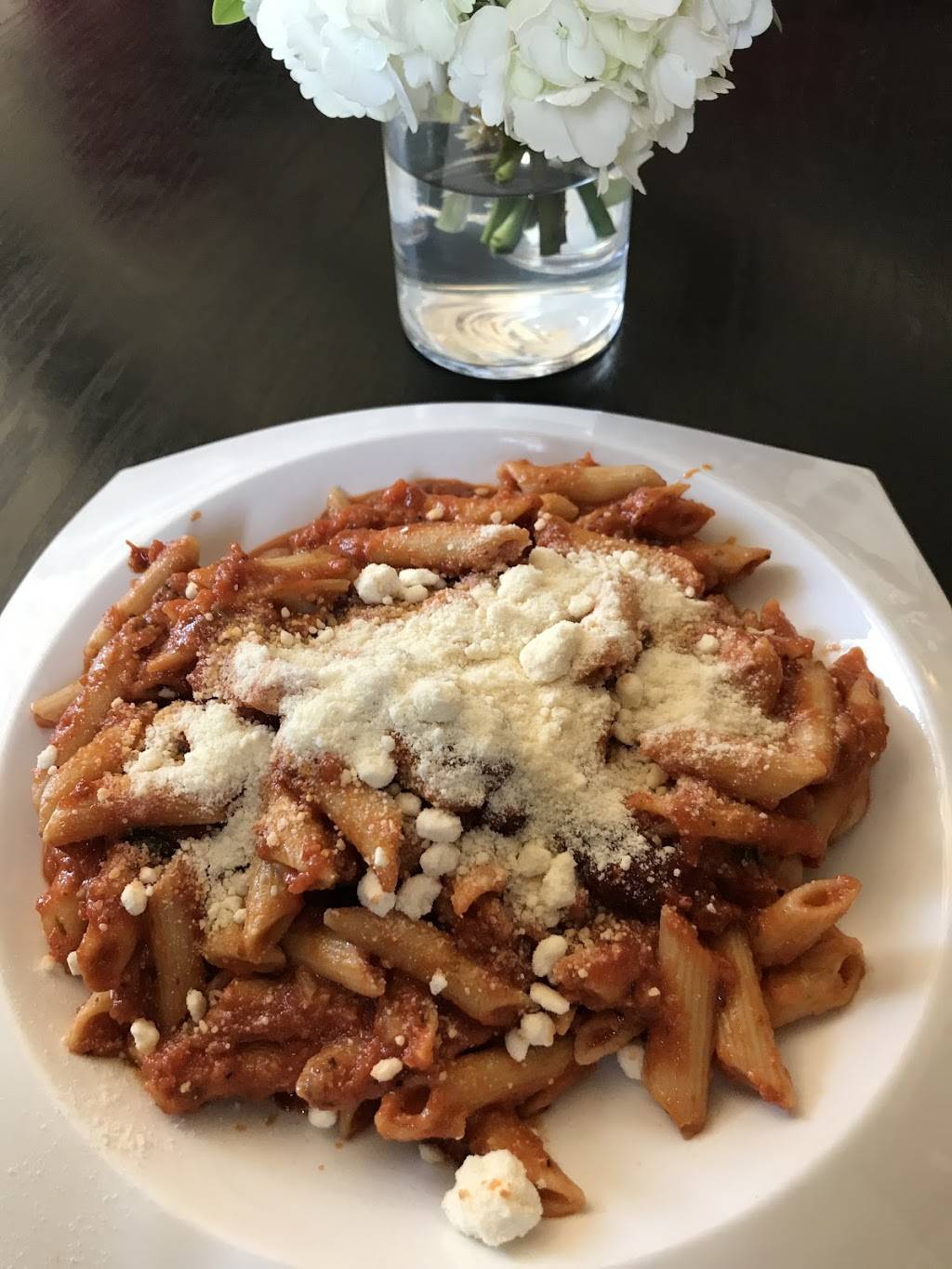 Saucy Bar & Kitchen | restaurant | 231 Lakeshore Rd E, Mississauga, ON L5G 1G8, Canada | 6475495229 OR +1 647-549-5229