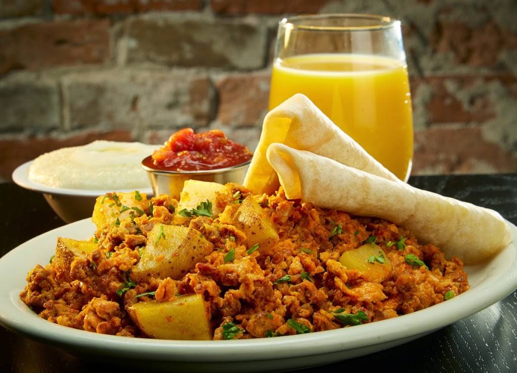 Lo-Los Chicken & Waffles | restaurant | 3133 N Scottsdale Rd, Scottsdale, AZ 85251, USA | 4809451920 OR +1 480-945-1920