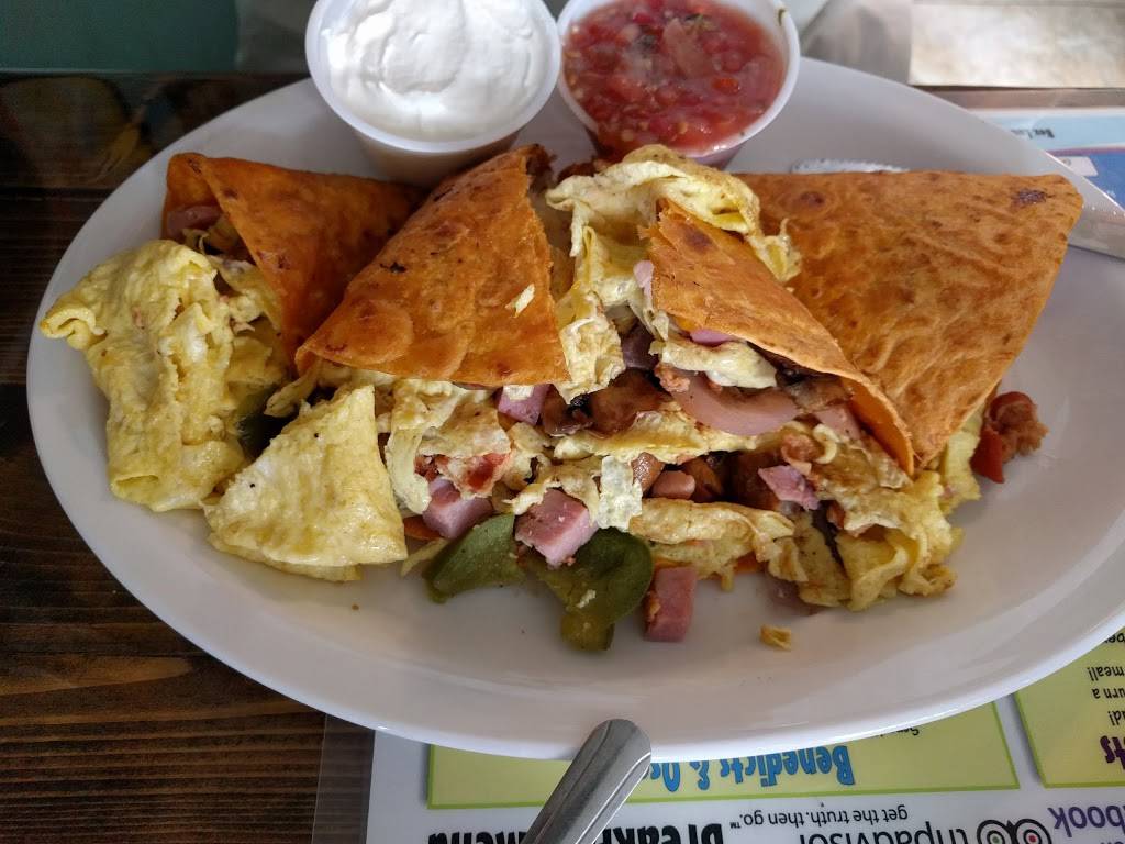 Mangrove Mikes Cafe | cafe | 82200 Overseas Hwy, Islamorada, FL 33036, USA | 3056648022 OR +1 305-664-8022