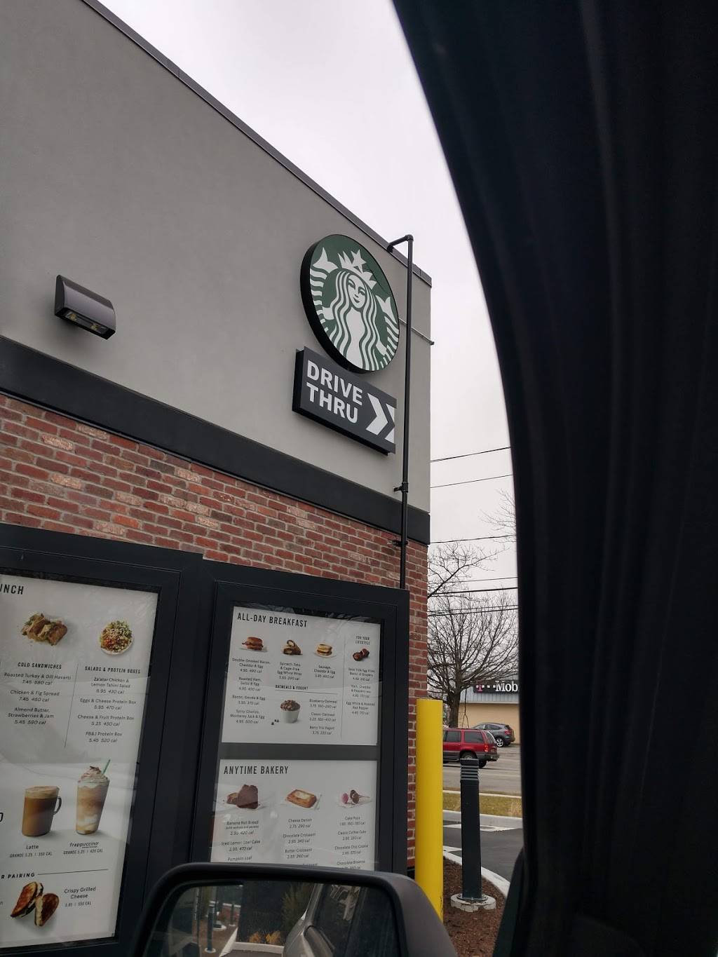 Starbucks | cafe | 580 Hempstead Turnpike, West Hempstead, NY 11552, USA | 5165380279 OR +1 516-538-0279
