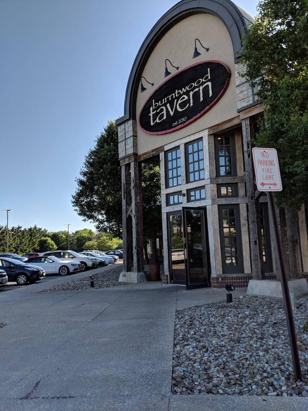 Burntwood Tavern Lyndhurst | restaurant | 5835 Landerbrook Dr, Lyndhurst, OH 44124, USA | 4404591155 OR +1 440-459-1155