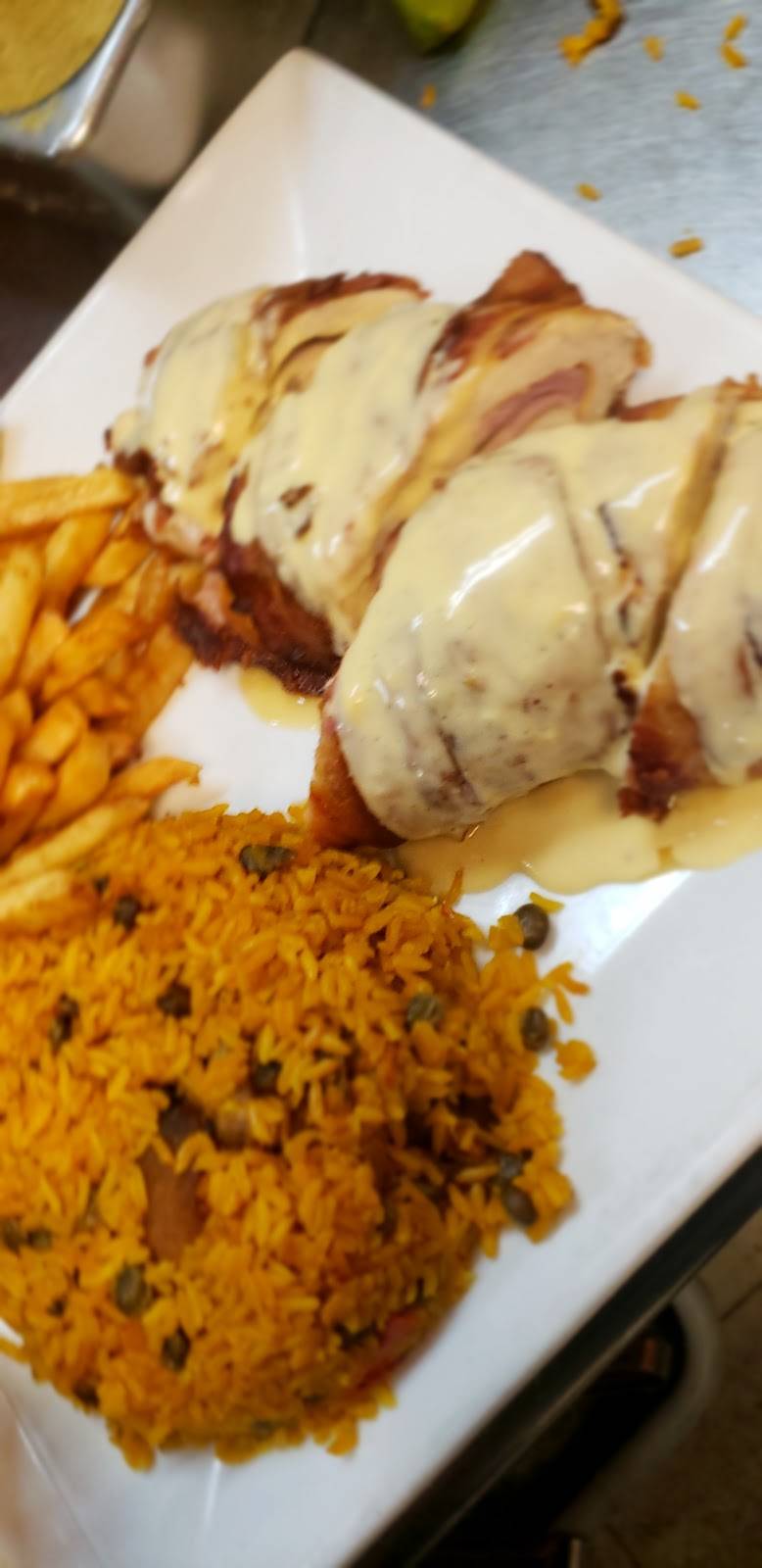 El Palmar | restaurant | 523 Elizabeth Ave, Elizabeth, NJ 07206, USA | 9083559621 OR +1 908-355-9621