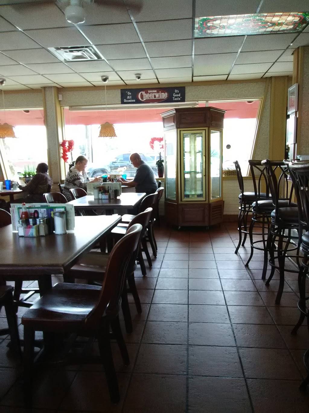 Jesses Diner | restaurant | 2606 W Gate City Blvd, Greensboro, NC 27403, USA | 3362991787 OR +1 336-299-1787