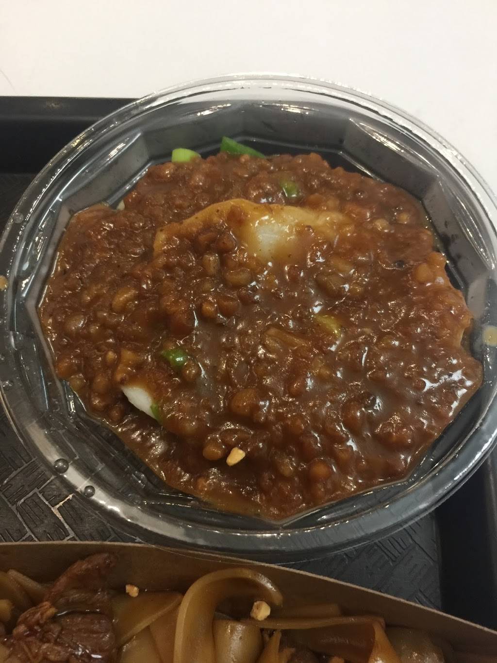 Thai Express | restaurant | Les Promenades Bellerose, 2151 Boulevard des Laurentides, Laval, QC H7M 4M2, Canada | 4506678588 OR +1 450-667-8588