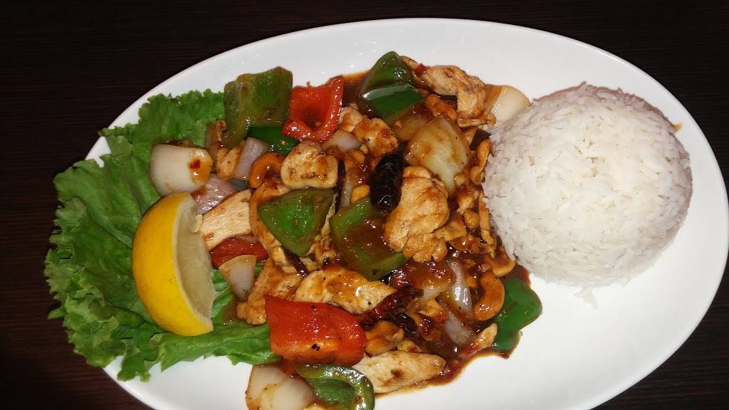 Thai Room | restaurant | 2063 Danforth Ave, Toronto, ON M4C 1J8, Canada | 4166938424 OR +1 416-693-8424