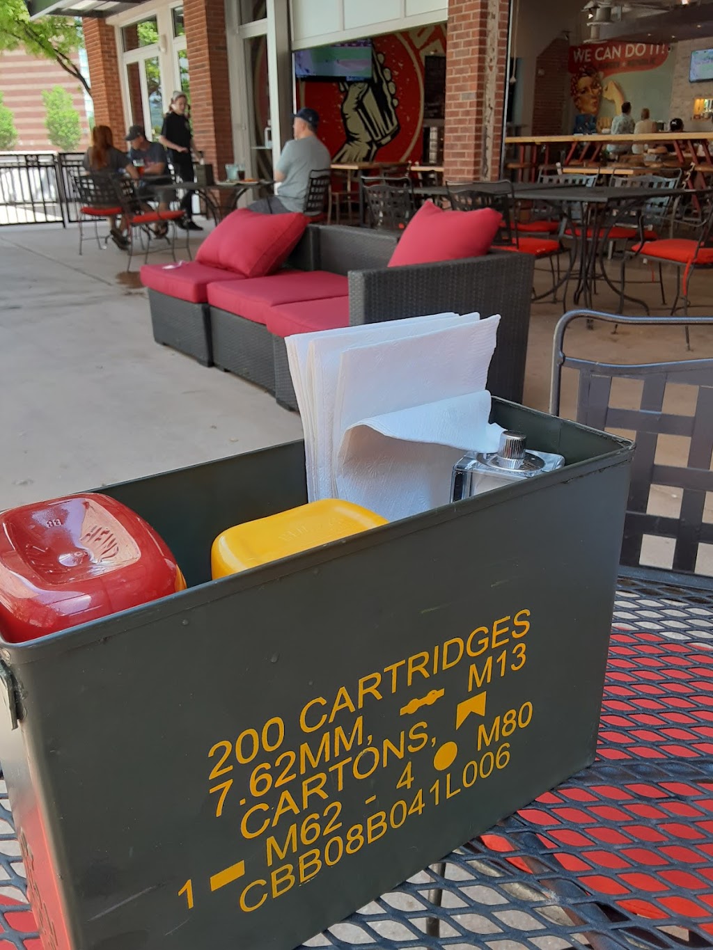 Burger Republic | restaurant | 203 W Aquarium Way, Chattanooga, TN 37402, USA | 4234755119 OR +1 423-475-5119