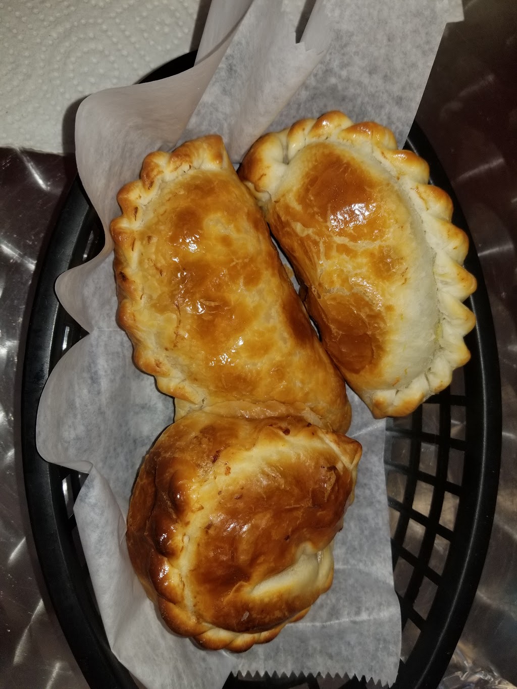 Dale Arepa Bar & Healthy Bistro | restaurant | 1711 Coral Way, Miami, FL 33145, USA | 7865584838 OR +1 786-558-4838