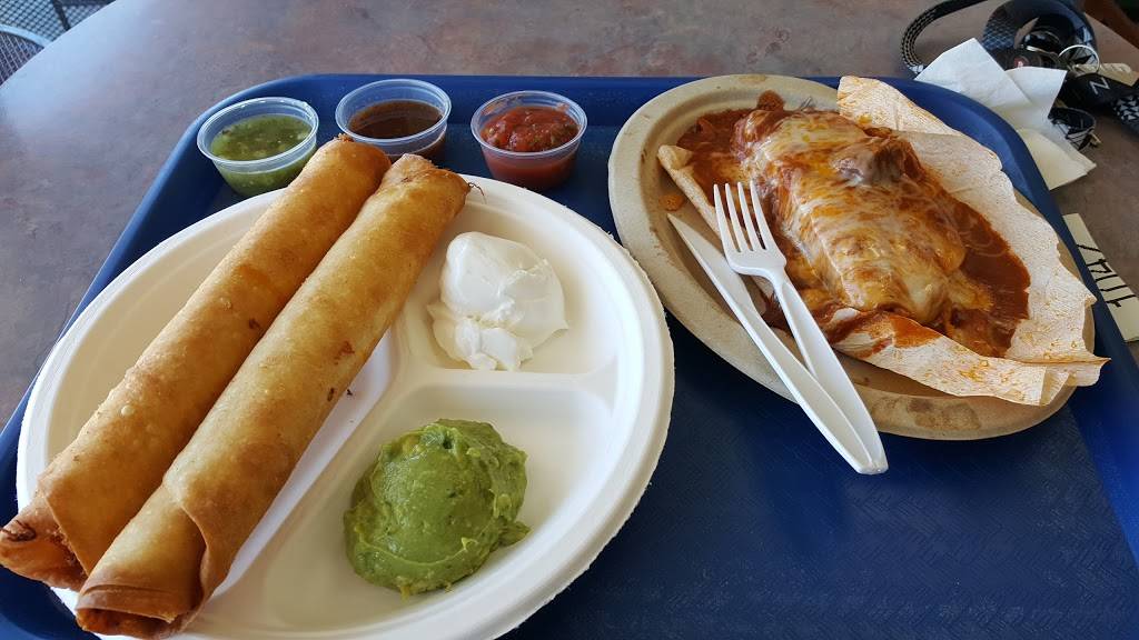 Las Barcas | restaurant | 21032 Beach Blvd, Huntington Beach, CA 92648, USA | 7145362616 OR +1 714-536-2616