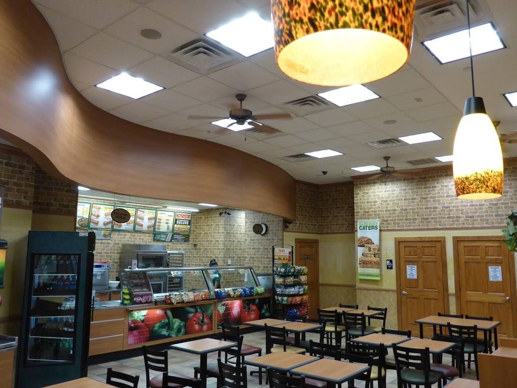 Subway | restaurant | 3220 Feathergrass Ct, Austin, TX 78758, USA | 5126405444 OR +1 512-640-5444