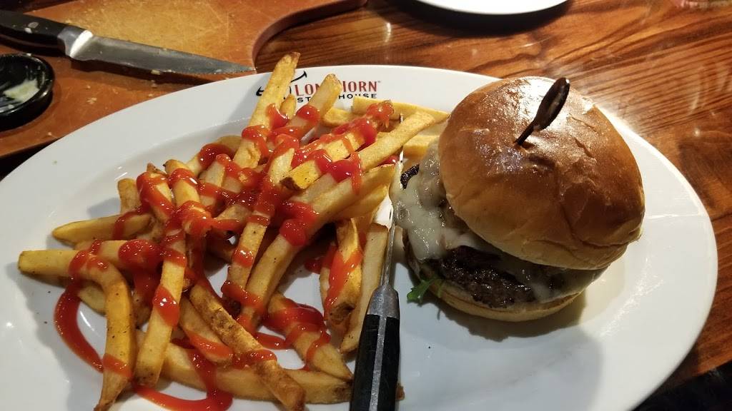 LongHorn Steakhouse | meal takeaway | 114 Laurel Park Cove, Flowood, MS 39232, USA | 6019365759 OR +1 601-936-5759