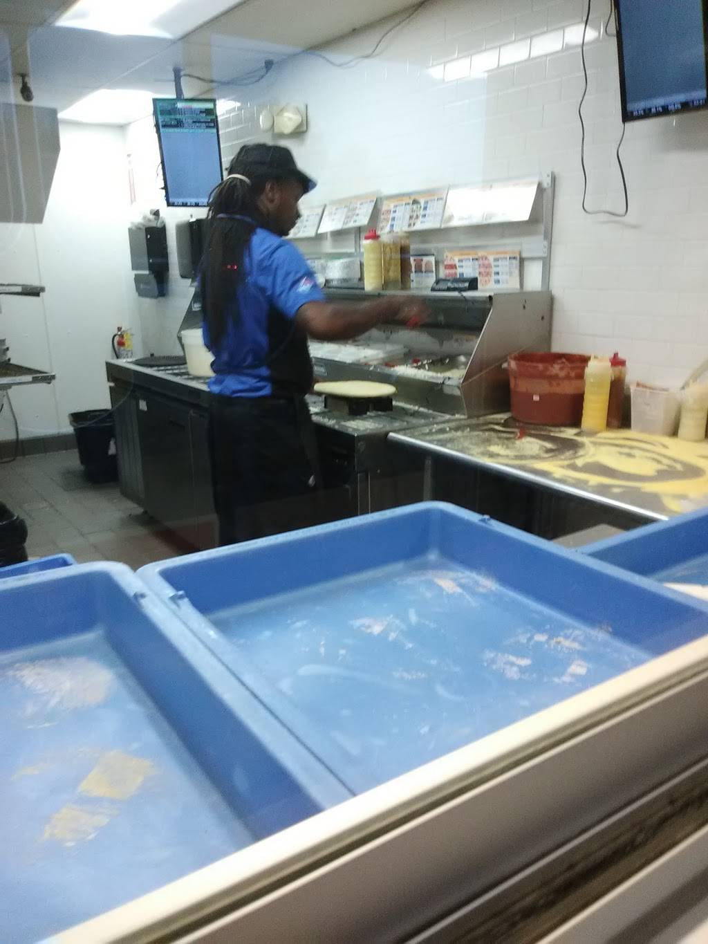 Dominos Pizza | meal delivery | 2411 119th St, Blue Island, IL 60406, USA | 7082390009 OR +1 708-239-0009