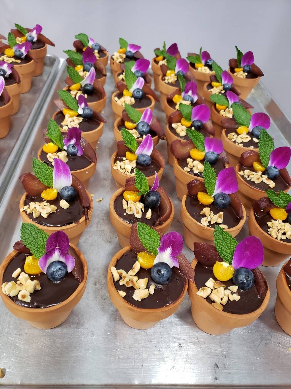 Danziger Kosher Catering | restaurant | 3931 S Leavitt St, Chicago, IL 60609, USA | 8479821818 OR +1 847-982-1818