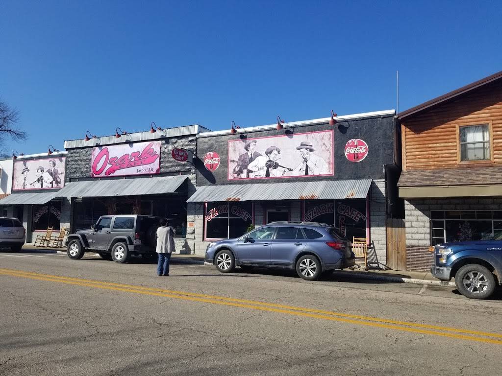 Ozark Cafe | meal takeaway | 107 E Court St, Jasper, AR 72641, USA | 8704462976 OR +1 870-446-2976
