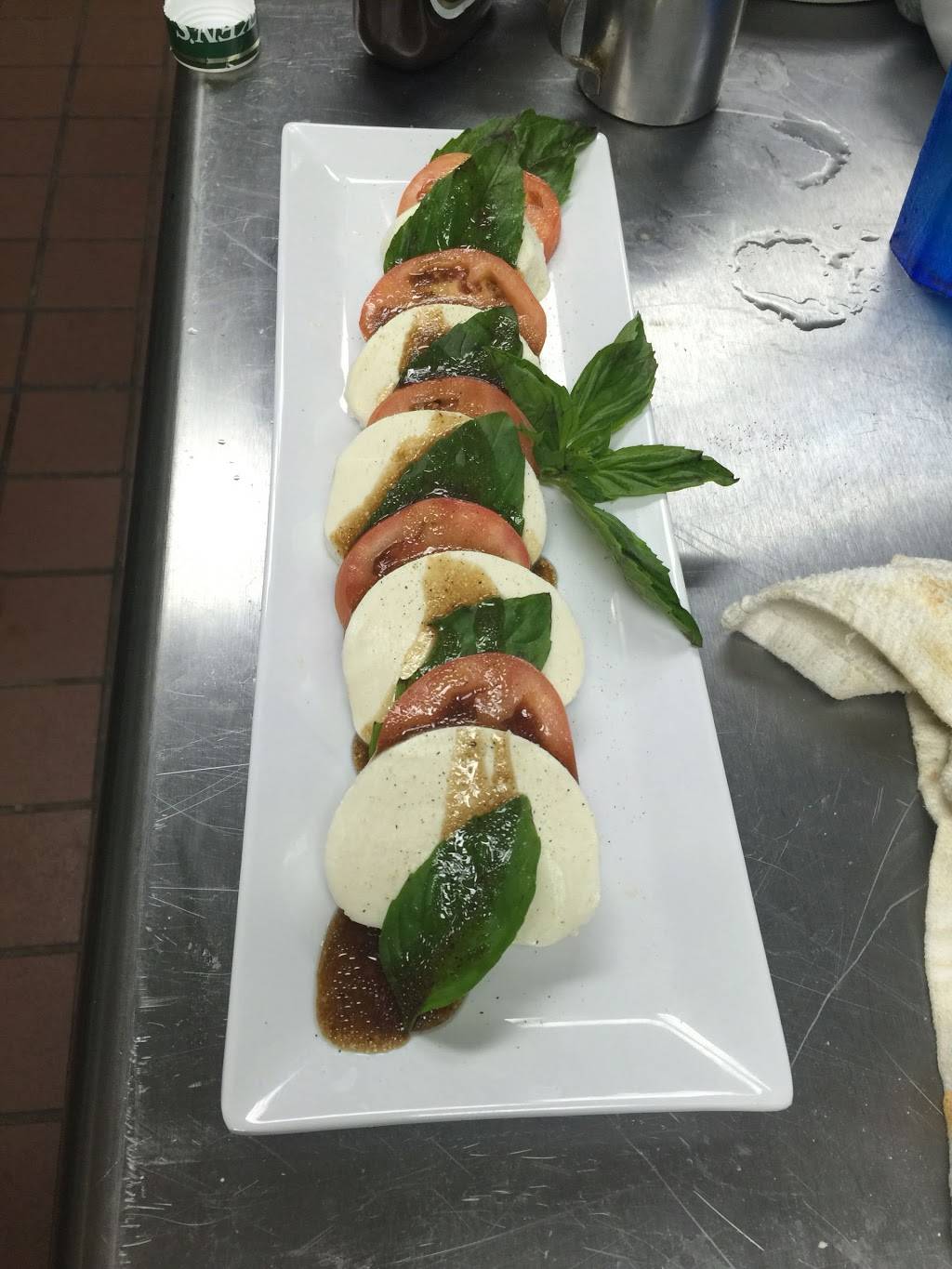 LTs Sports Bar & Grill | restaurant | 11808 Barker Cypress Rd, Cypress, TX 77433, USA | 3462187070 OR +1 346-218-7070