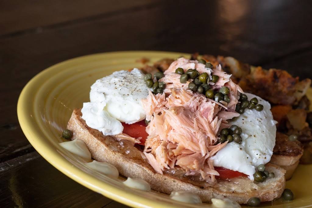 Banyan Cafe and Catering on MLK | cafe | 689 Dr M.L.K. Jr St N, St. Petersburg, FL 33701, USA | 7278966100 OR +1 727-896-6100