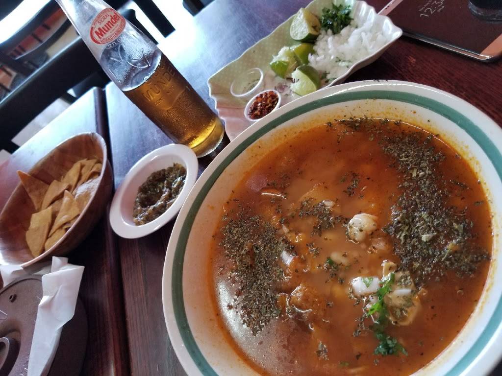 El Patio Mexican Birrierria | restaurant | 693 N 13th St, San Jose, CA 95112, USA | 4089159276 OR +1 408-915-9276