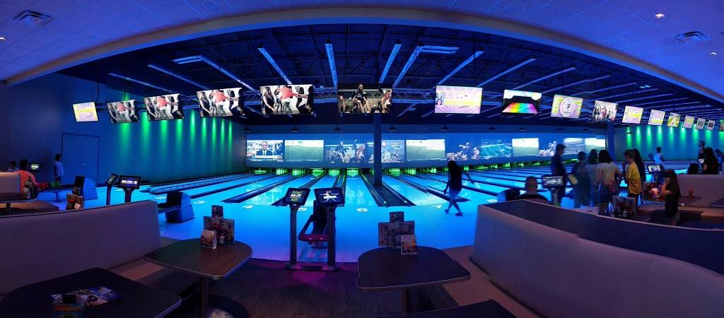 Main Event Gilbert | restaurant | 1735 S Santan Village Pkwy, Gilbert, AZ 85295, USA | 4804622200 OR +1 480-462-2200