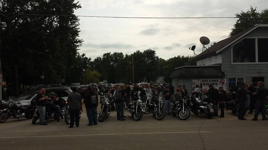 Blue Overall | restaurant | W5699 County Rd A, Elkhorn, WI 53121, USA | 2627424067 OR +1 262-742-4067