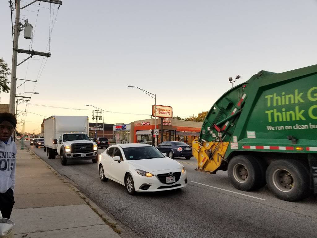 Dunkin Donuts | cafe | 7200 Circle Ave, Forest Park, IL 60130, USA | 7083660810 OR +1 708-366-0810