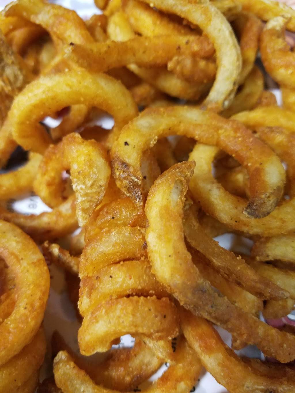 Arbys | meal takeaway | 1027 NE Rice Rd, Lees Summit, MO 64086, USA | 8163478170 OR +1 816-347-8170