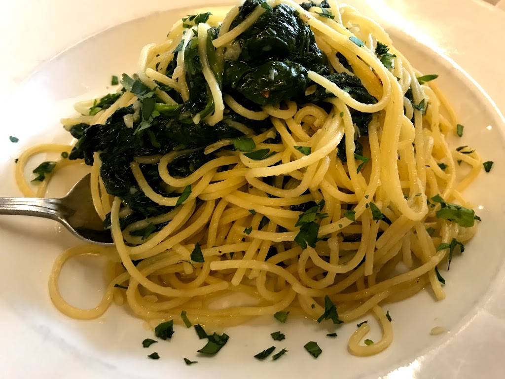 Caprese Trattoria | restaurant | 1067 S Hover Rd, Longmont, CO 80501, USA | 3034856240 OR +1 303-485-6240