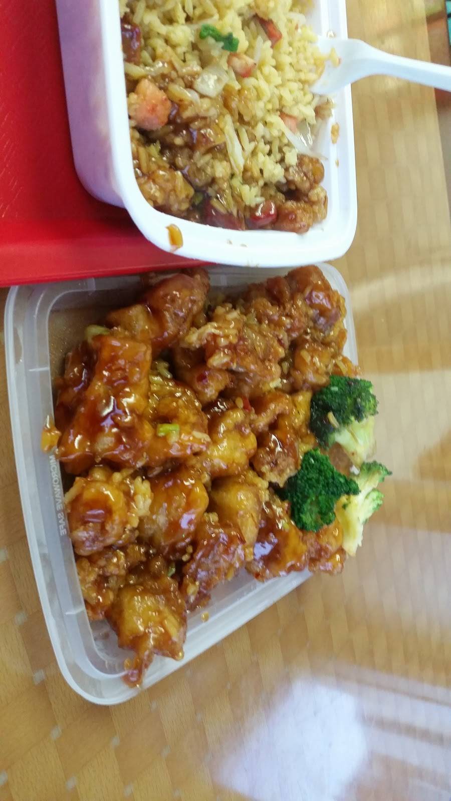 Lucky | restaurant | 4302 National St, Flushing, NY 11368, USA | 7188989885 OR +1 718-898-9885