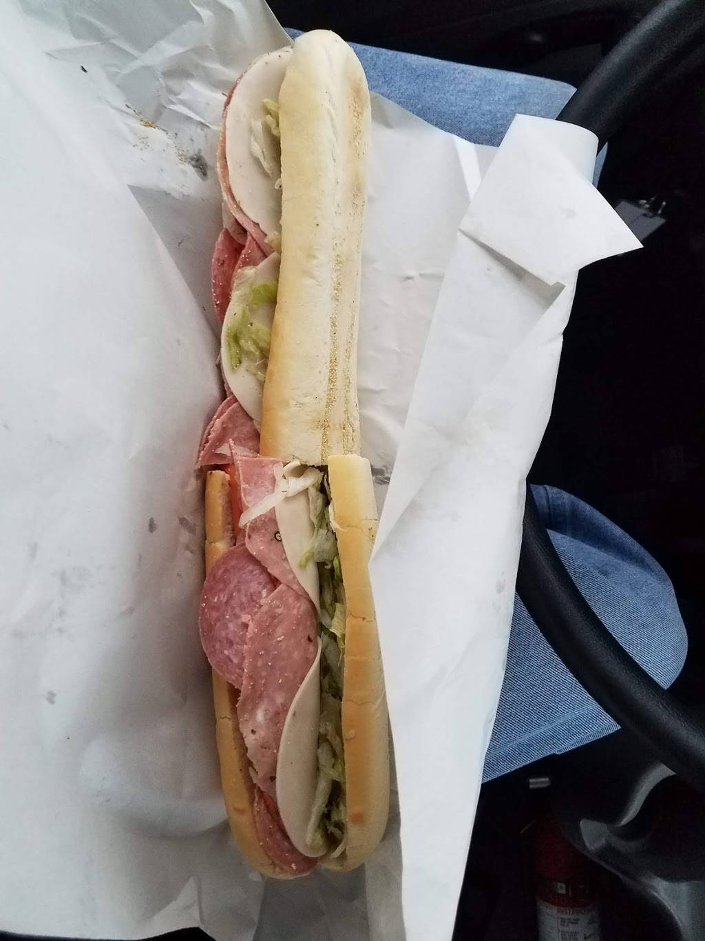 Cousins Subs | meal takeaway | 11401 W Silver Spring Dr, Milwaukee, WI 53225, USA | 4144665158 OR +1 414-466-5158