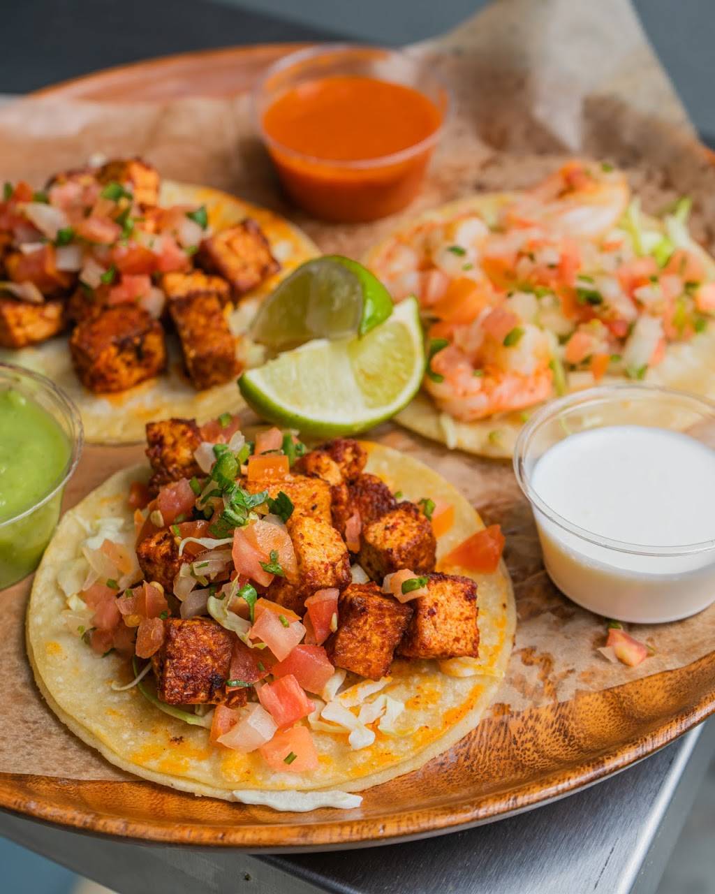 Macho Tacos | restaurant | 1760 Cesar Chavez Unit L, San Francisco, CA 94124, USA | 4156700428 OR +1 415-670-0428