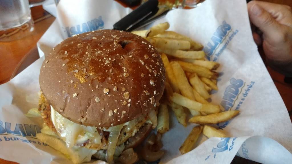 Islands Restaurant Corona | restaurant | 1295 Magnolia Ave, Corona, CA 92879, USA | 9512797724 OR +1 951-279-7724