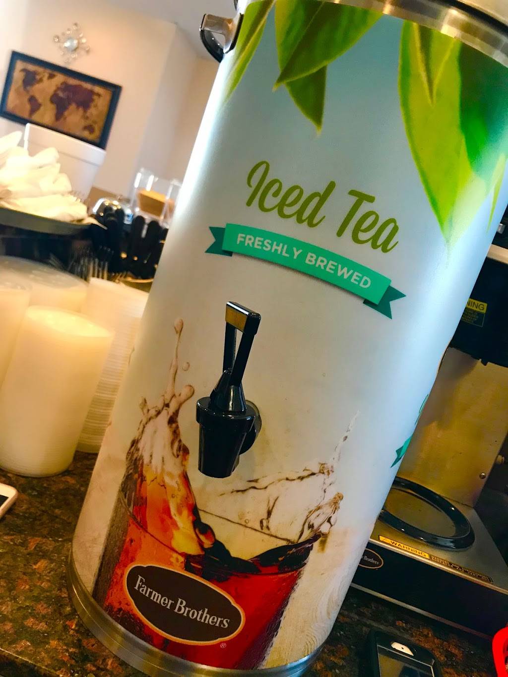 Chelos Burgers #3 | restaurant | Golf Center Pkwy, Indio, CA 92201, USA | 7603427559 OR +1 760-342-7559