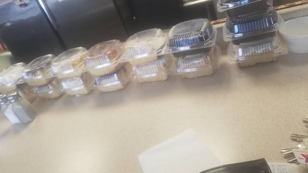 Silver Star Restaurant | restaurant | 801 Bonaparte Ave, Baltimore, MD 21218, USA | 4104675060 OR +1 410-467-5060