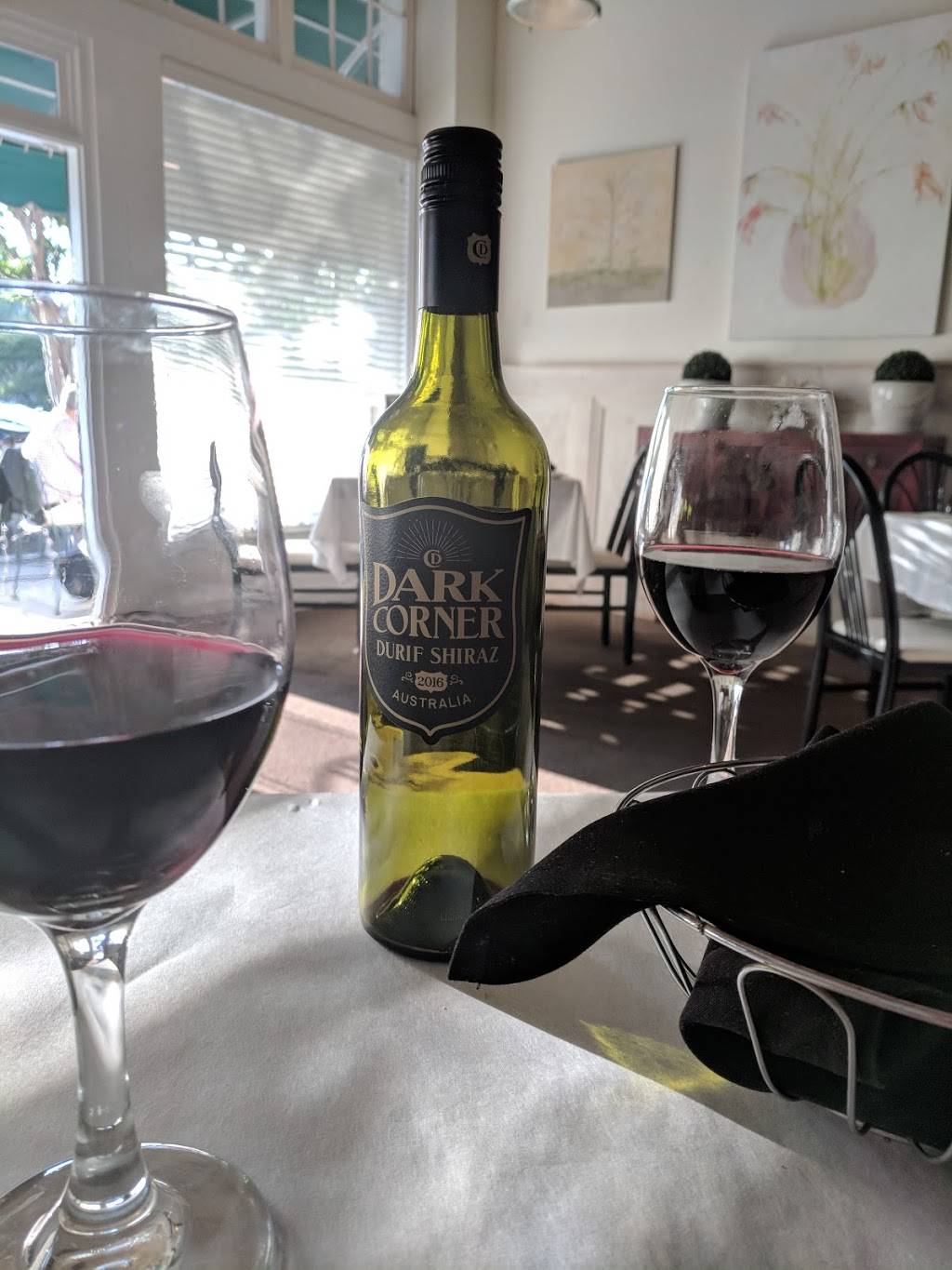 Cafe Society | restaurant | 5210, 212 N Evergreen St, Memphis, TN 38112, USA | 9017222177 OR +1 901-722-2177