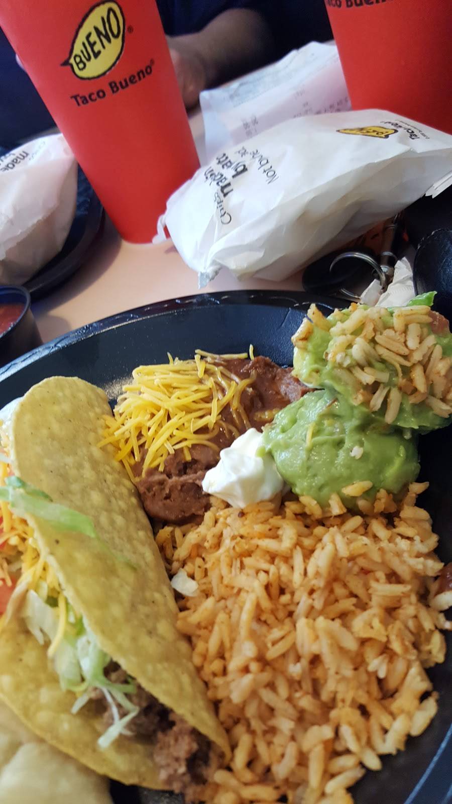 Taco Bueno | restaurant | 5380 N Beach St, Haltom City, TX 76137, USA | 8174279483 OR +1 817-427-9483