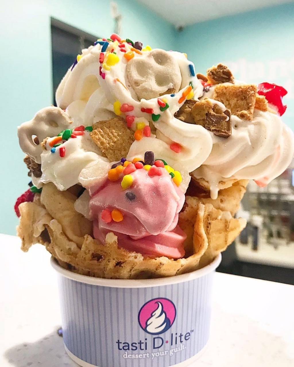 Planet Smoothie | cafe | 526 Wilshire Blvd, Santa Monica, CA 90401, USA | 3108576030 OR +1 310-857-6030