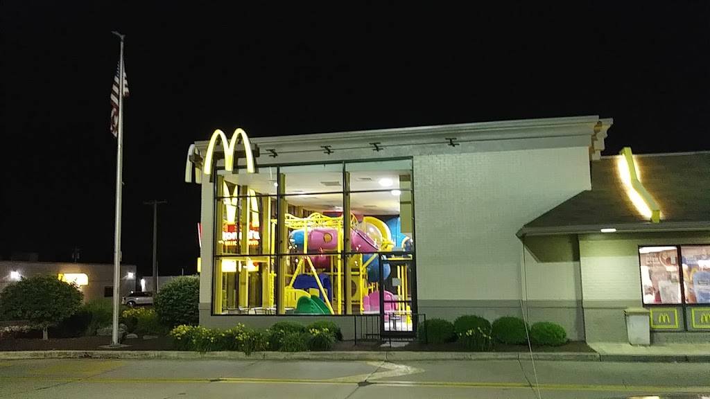 McDonalds | cafe | 127 S Garber Dr, Tipp City, OH 45371, USA | 9376673100 OR +1 937-667-3100