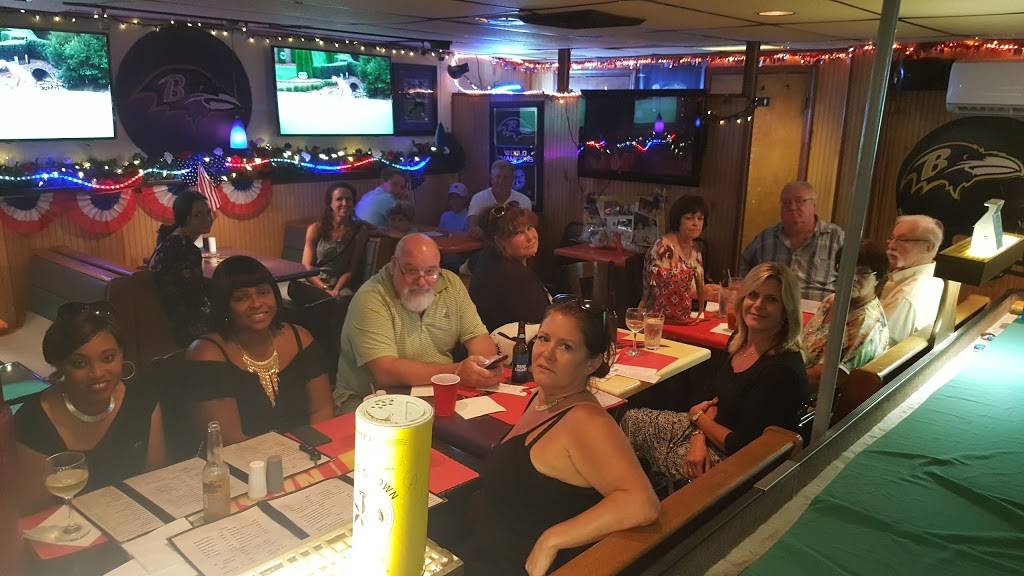 The Dugout | restaurant | 11010 Bird River Grove Rd, White Marsh, MD 21162, USA | 4103359840 OR +1 410-335-9840