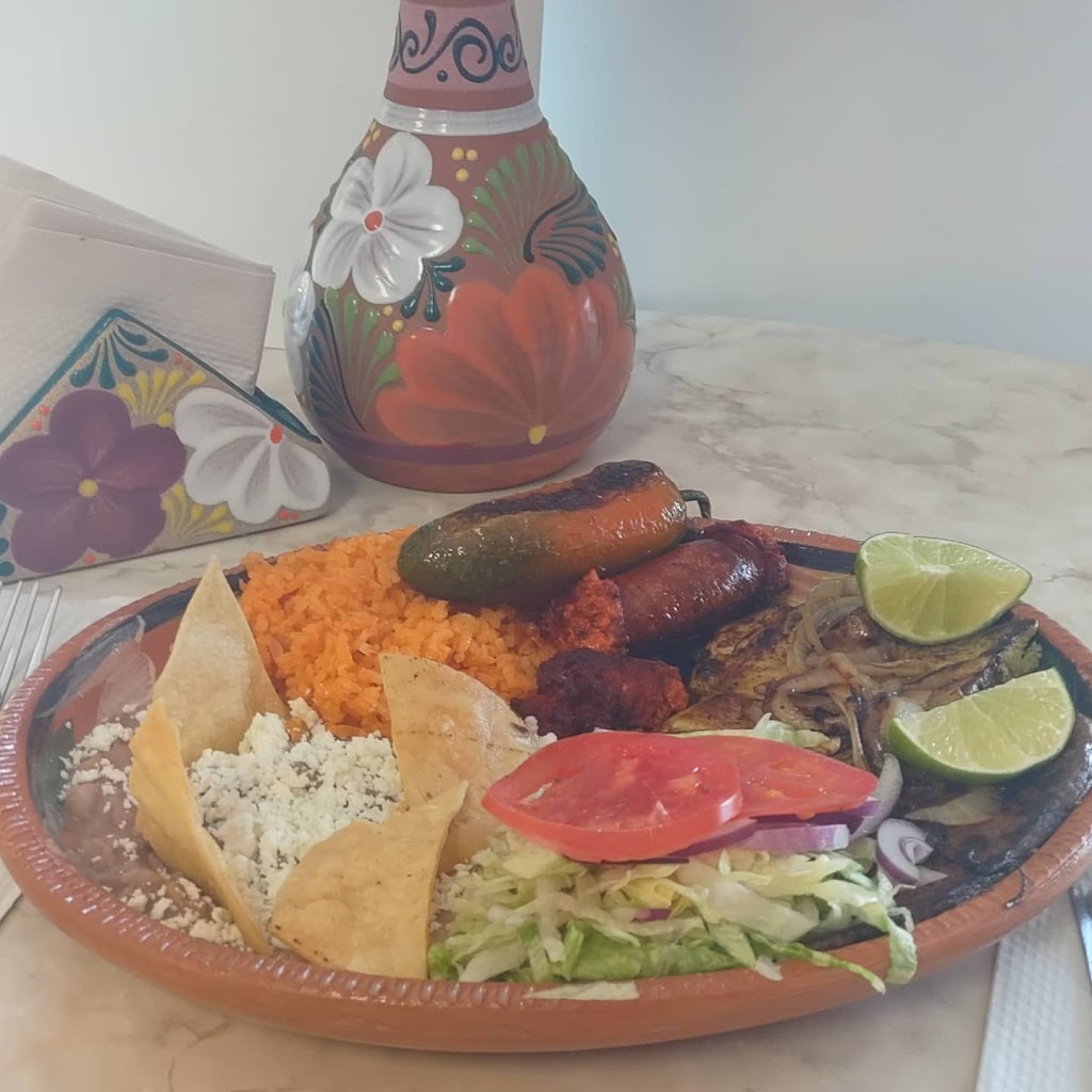 Manolos Tortilleria Artesanal | restaurant | 5955 Ash St, Forest Park, GA 30297, USA | 4043760023 OR +1 404-376-0023