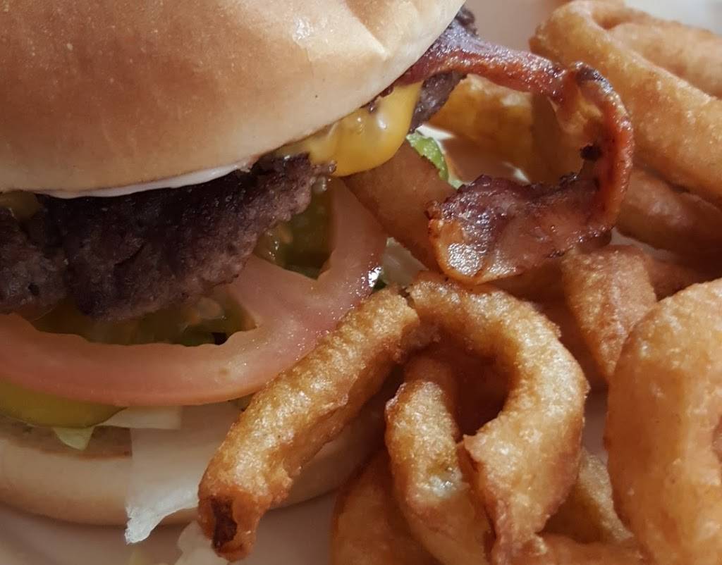 Burger Island | restaurant | 4422 Lemmon Ave, Dallas, TX 75219, USA | 2144430015 OR +1 214-443-0015