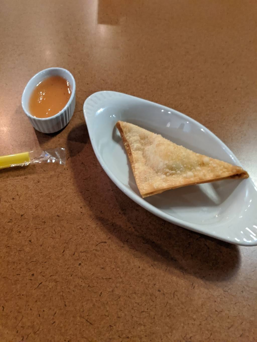 PhoComa | restaurant | 154 N Broadway, Green Bay, WI 54303, USA | 9204018012 OR +1 920-401-8012