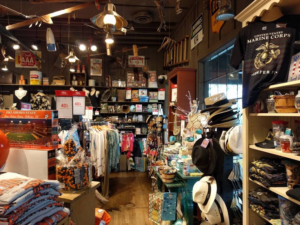 Cracker Barrel Old Country Store | restaurant | 431 N Hwy 71 N, Alma, AR 72921, USA | 4796320767 OR +1 479-632-0767