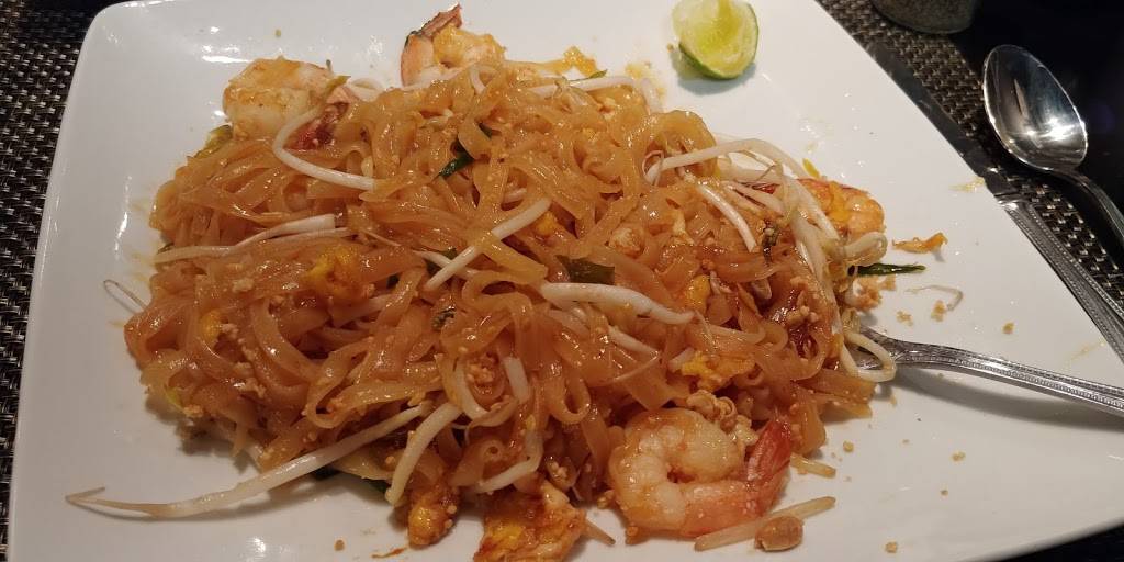 Moon River Thai Bistro | restaurant | 9211-1 N Tryon St, Charlotte, NC 28262, USA | 9802367495 OR +1 980-236-7495