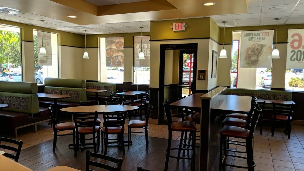 Arbys | restaurant | 9290 Daniels Pkwy, Fort Myers, FL 33912, USA | 2397682005 OR +1 239-768-2005
