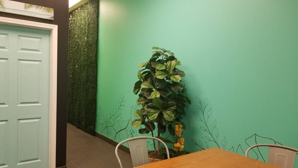 Bowl Boss Acai | restaurant | 4827 Commercial Dr, New Hartford, NY 13413, USA | 3157687685 OR +1 315-768-7685