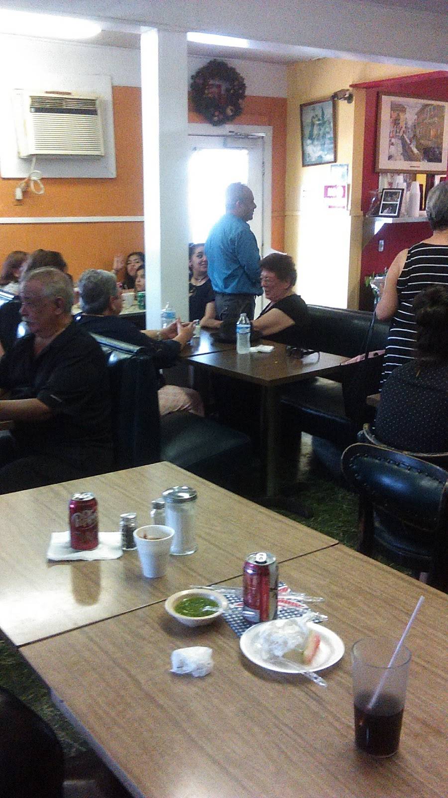 Herreras Cafe | restaurant | 1302 Lorraine St, Houston, TX 77009, USA | 8328790309 OR +1 832-879-0309