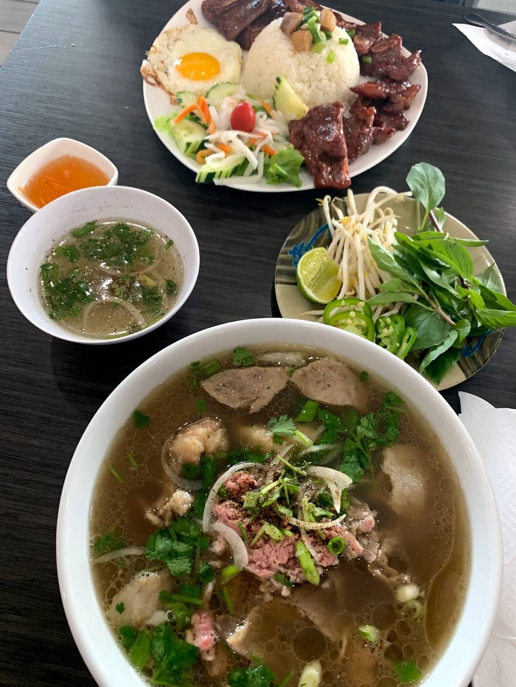 Nho Kitchen | cafe | 3145 E McKinley Ave, Fresno, CA 93703, USA | 5592334195 OR +1 559-233-4195