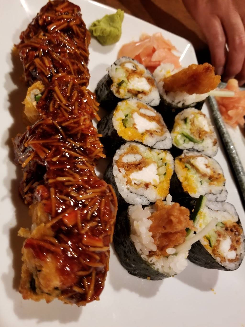 Little Tokyo Restaurant | restaurant | 121 N Broadway # B, Green Bay, WI 54303, USA | 9204339323 OR +1 920-433-9323