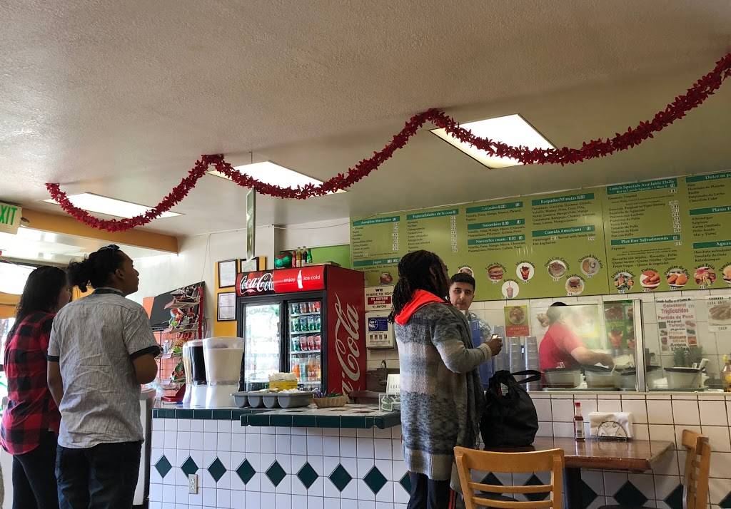 Cafe Platano 2 | restaurant | 3612 International Blvd, Oakland, CA 94601, USA | 5104371695 OR +1 510-437-1695