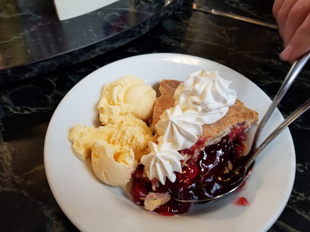 Starliner Diner | restaurant | 4121 Main St, Hilliard, OH 43026, USA | 6145291198 OR +1 614-529-1198