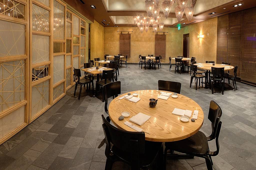 Nobu | restaurant | 4455 Paradise Rd, Las Vegas, NV 89169, USA | 7026935090 OR +1 702-693-5090